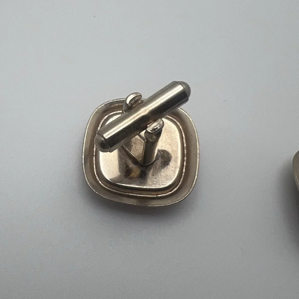 MENS VINTAGE INTRICATE PATTERNED RED‎ GEM GOLD TONE CUFF LINKS